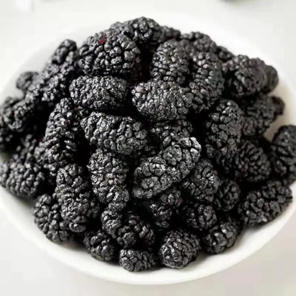 Large-grained, authentic, premium-grade dried black mulberries